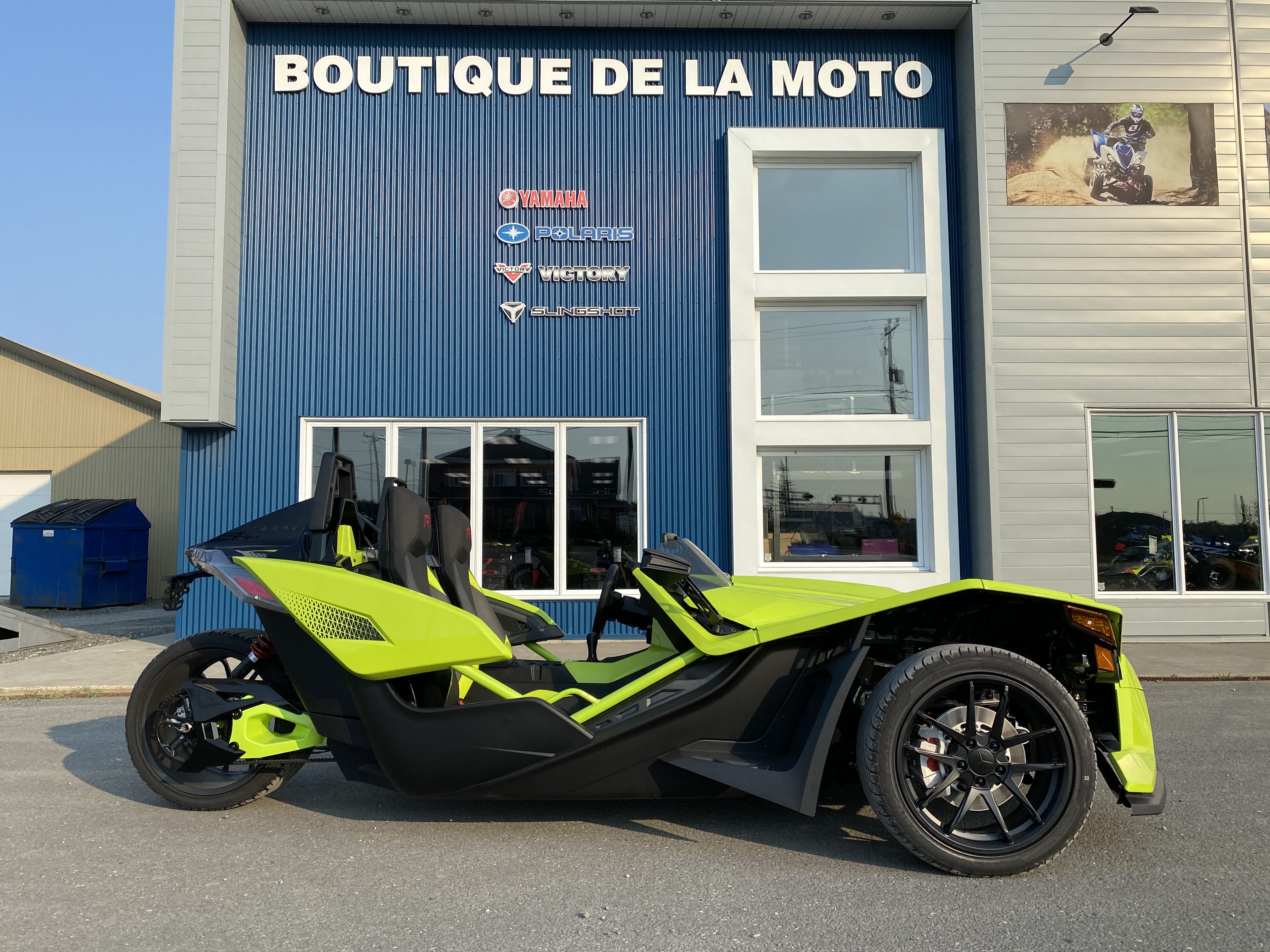 Boutique de la Moto à Matane 2021 POLARIS SLINGSHOT R LE MANUAL, CND, NEON FADE